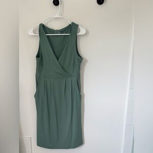 Eddie Bauer Green Dress in Small with Pockets - Never Worn